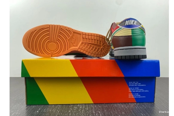   Mario DH0952-100 Nike Low Dunk SB 1202